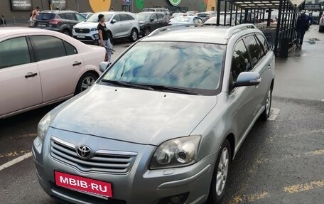 Toyota Avensis III рестайлинг, 2008 год, 815 000 рублей, 1 фотография