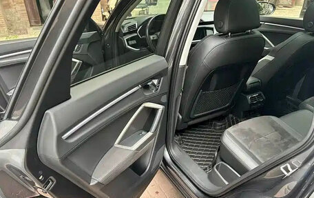 Audi Q3, 2023 год, 2 090 222 рублей, 17 фотография