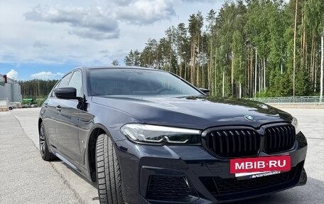 BMW 5 серия, 2021 год, 5 700 000 рублей, 11 фотография