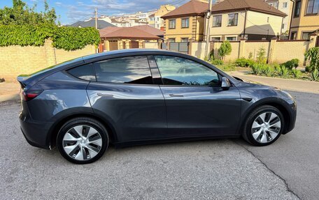 Tesla Model Y I, 2020 год, 3 490 000 рублей, 10 фотография
