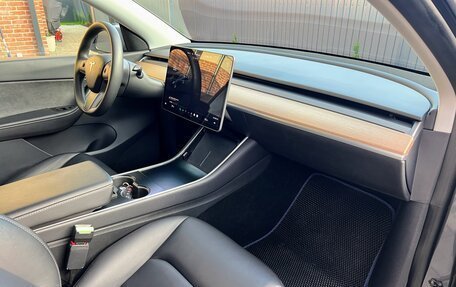 Tesla Model Y I, 2020 год, 3 490 000 рублей, 22 фотография