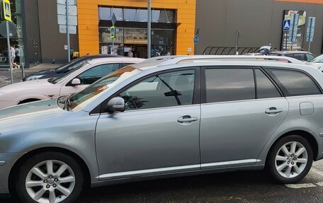 Toyota Avensis III рестайлинг, 2008 год, 815 000 рублей, 2 фотография