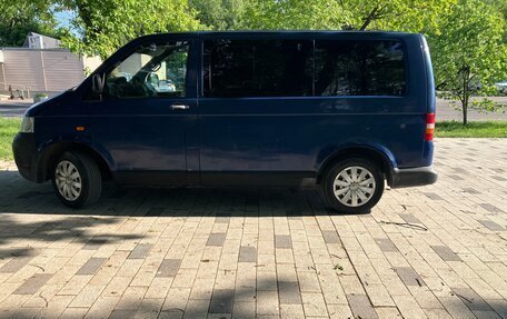 Volkswagen Transporter T5 рестайлинг, 2004 год, 720 000 рублей, 3 фотография