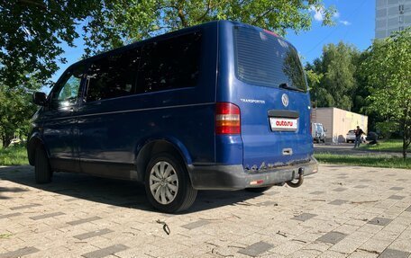 Volkswagen Transporter T5 рестайлинг, 2004 год, 720 000 рублей, 4 фотография