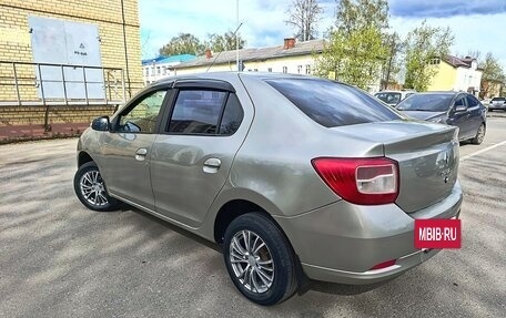Renault Logan II, 2014 год, 450 000 рублей, 3 фотография