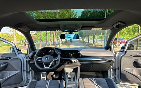 Volkswagen Golf VIII, 2023 год, 1 989 010 рублей, 6 фотография