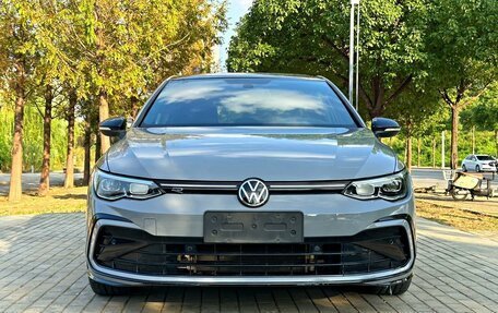 Volkswagen Golf VIII, 2023 год, 1 989 010 рублей, 2 фотография