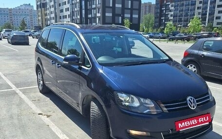 Volkswagen Sharan II, 2011 год, 970 000 рублей, 25 фотография