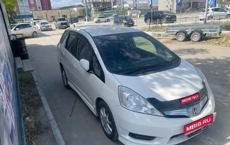 Honda Fit Shuttle I рестайлинг, 2011 год, 750 000 рублей, 1 фотография