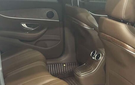 Mercedes-Benz E-Класс, 2023 год, 5 400 000 рублей, 12 фотография