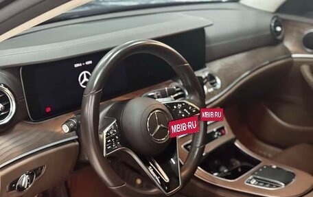 Mercedes-Benz E-Класс, 2023 год, 5 400 000 рублей, 8 фотография