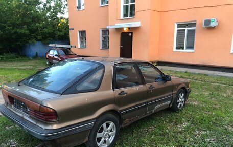 Mitsubishi Galant VIII, 1990 год, 32 000 рублей, 4 фотография