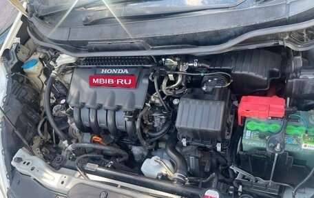 Honda Fit Shuttle I рестайлинг, 2011 год, 750 000 рублей, 19 фотография