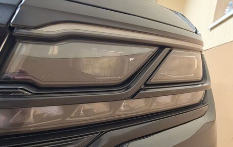 Volkswagen Touareg III, 2018 год, 4 500 000 рублей, 5 фотография