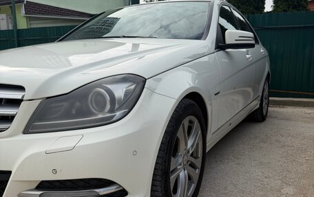 Mercedes-Benz C-Класс, 2011 год, 1 200 000 рублей, 2 фотография