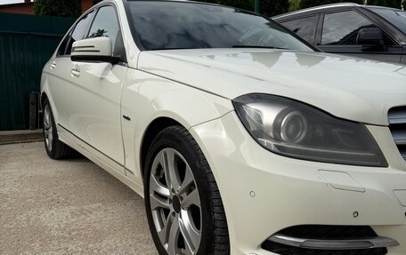 Mercedes-Benz C-Класс, 2011 год, 1 200 000 рублей, 3 фотография
