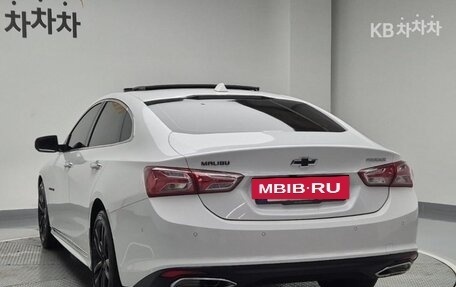 Chevrolet Malibu IX, 2022 год, 1 370 000 рублей, 3 фотография