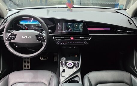 KIA Niro, 2023 год, 1 890 000 рублей, 5 фотография