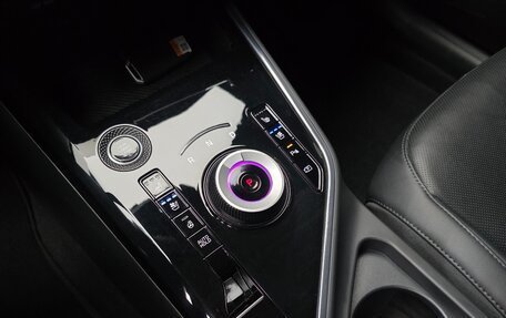 KIA Niro, 2023 год, 1 890 000 рублей, 7 фотография