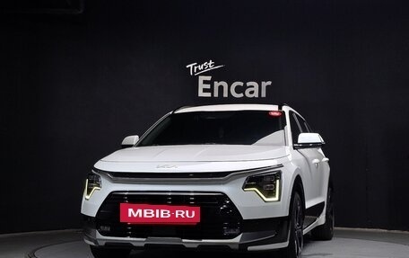 KIA Niro, 2023 год, 1 890 000 рублей, 3 фотография