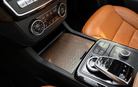 Mercedes-Benz GLS, 2016 год, 4 500 000 рублей, 12 фотография