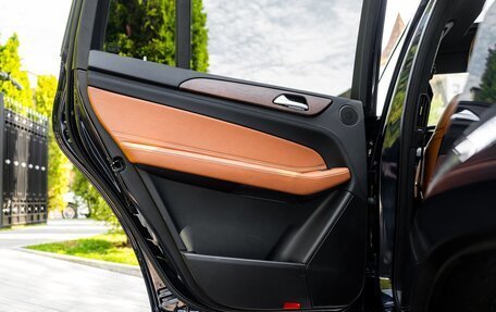 Mercedes-Benz GLS, 2016 год, 4 500 000 рублей, 21 фотография
