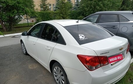 Chevrolet Cruze II, 2014 год, 619 000 рублей, 4 фотография