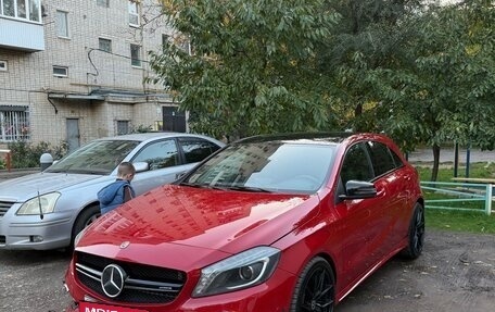 Mercedes-Benz A-Класс, 2014 год, 1 150 000 рублей, 2 фотография