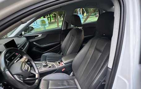 Audi A4, 2019 год, 2 650 000 рублей, 8 фотография