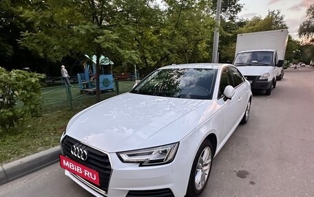Audi A4, 2019 год, 2 650 000 рублей, 7 фотография