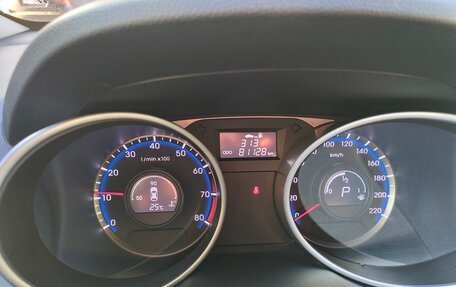 Hyundai ix35 I рестайлинг, 2014 год, 1 480 000 рублей, 11 фотография