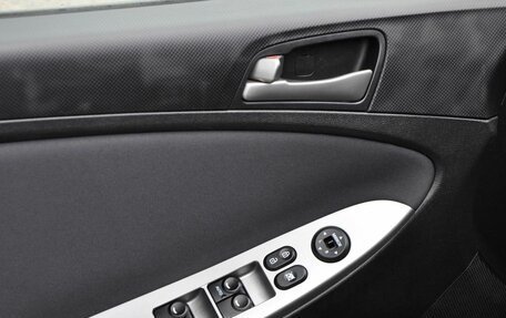 Hyundai Solaris II рестайлинг, 2016 год, 975 000 рублей, 9 фотография