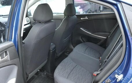 Hyundai Solaris II рестайлинг, 2016 год, 975 000 рублей, 12 фотография