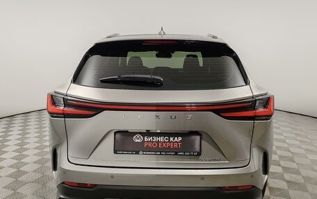 Lexus NX, 2022 год, 5 999 000 рублей, 6 фотография