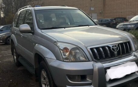 Toyota Land Cruiser Prado 120 рестайлинг, 2003 год, 1 300 000 рублей, 1 фотография