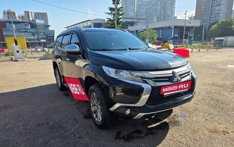 Mitsubishi Pajero Sport III рестайлинг, 2019 год, 3 500 000 рублей, 3 фотография