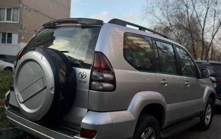 Toyota Land Cruiser Prado 120 рестайлинг, 2003 год, 1 300 000 рублей, 2 фотография