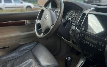 Toyota Land Cruiser Prado 120 рестайлинг, 2003 год, 1 300 000 рублей, 10 фотография