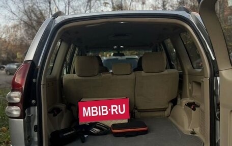 Toyota Land Cruiser Prado 120 рестайлинг, 2003 год, 1 300 000 рублей, 8 фотография