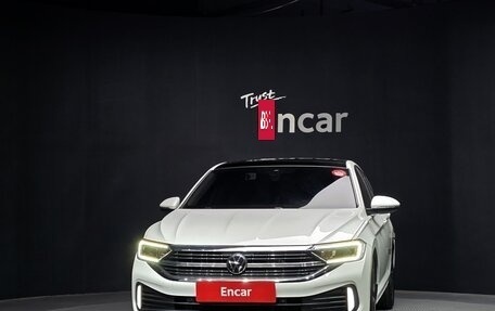 Volkswagen Jetta VII, 2022 год, 1 740 000 рублей, 3 фотография