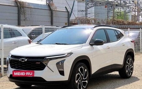 Chevrolet Trax, 2023 год, 1 326 000 рублей, 2 фотография