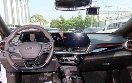 Chevrolet Trax, 2023 год, 1 326 000 рублей, 8 фотография