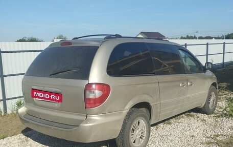 Chrysler Town & Country IV, 2003 год, 800 000 рублей, 4 фотография