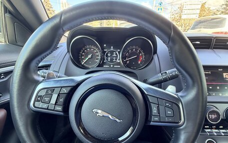 Jaguar F-Type I рестайлинг 2, 2019 год, 4 150 000 рублей, 21 фотография