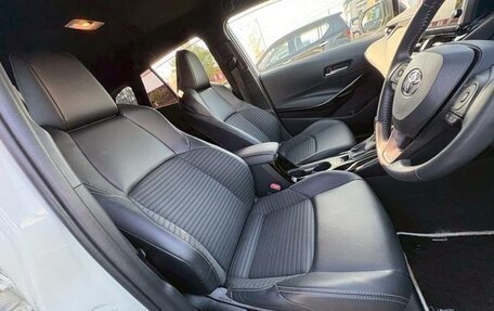 Toyota Corolla, 2022 год, 1 242 000 рублей, 3 фотография