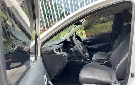 Toyota Corolla, 2022 год, 1 044 000 рублей, 9 фотография