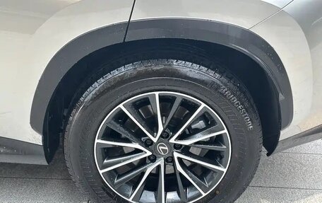 Lexus NX, 2025 год, 6 100 000 рублей, 9 фотография