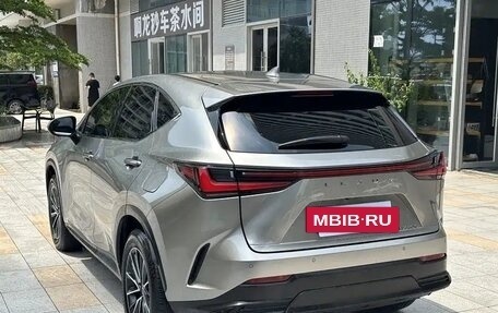 Lexus NX, 2025 год, 6 100 000 рублей, 7 фотография