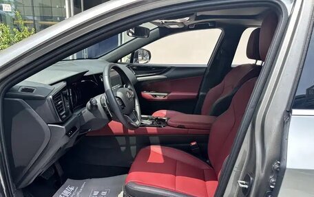 Lexus NX, 2025 год, 6 100 000 рублей, 11 фотография