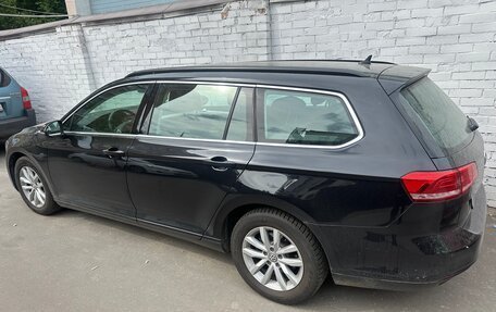 Volkswagen Passat B8 рестайлинг, 2019 год, 2 350 000 рублей, 3 фотография